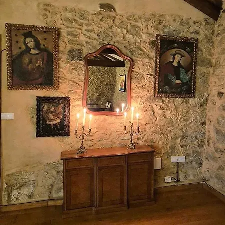 En La Ribeira Sacra A Granxa Chalé